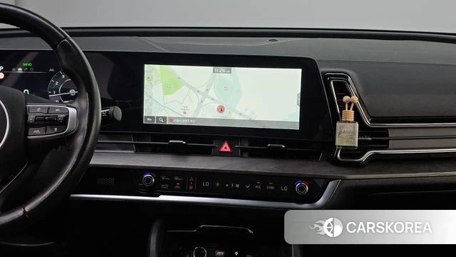 Kia Sportage 5th Generation 2023 Белый из Кореи, фото 5