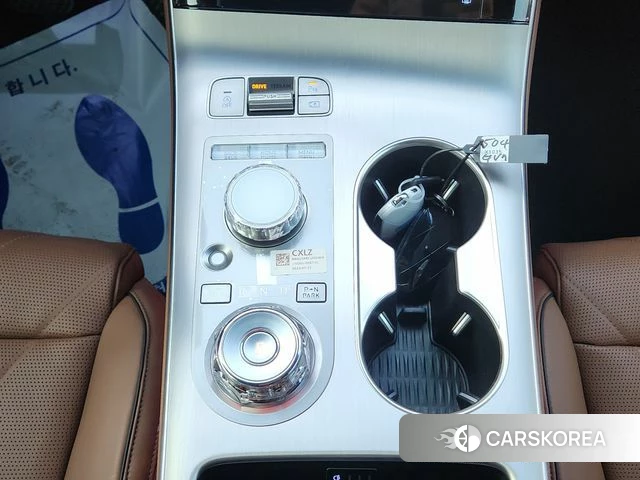 Genesis GV70 2024 Серый из Кореи, фото 5