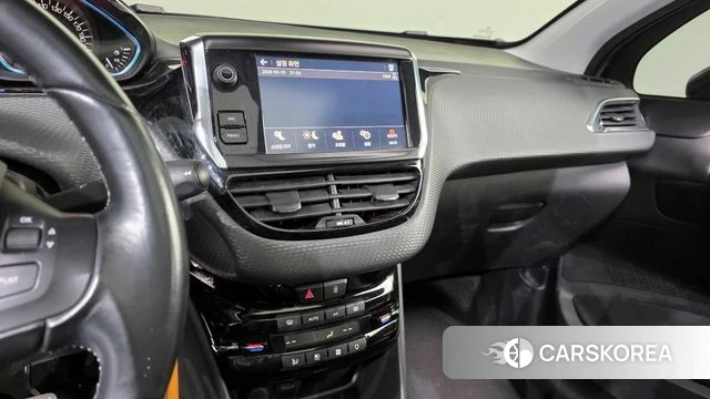 Peugeot 2008 2018 Серый из Кореи, фото 5