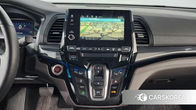 Honda Odyssey 2023 Белый из Кореи, фото 5