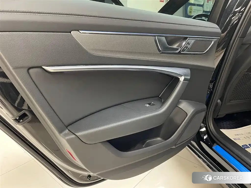 Audi A6L 2024 Черный из Китая, фото 5