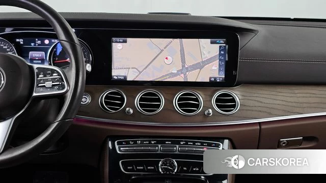 Mercedes-Benz E-Class W213 2020 Черный из Кореи, фото 5