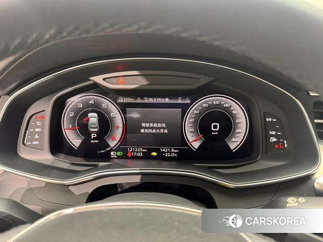 Audi A6L 2022 Черный из Китая, фото 5