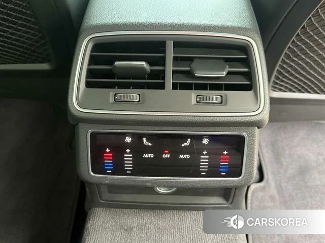 Audi A6L 2022 Черный из Китая, фото 5