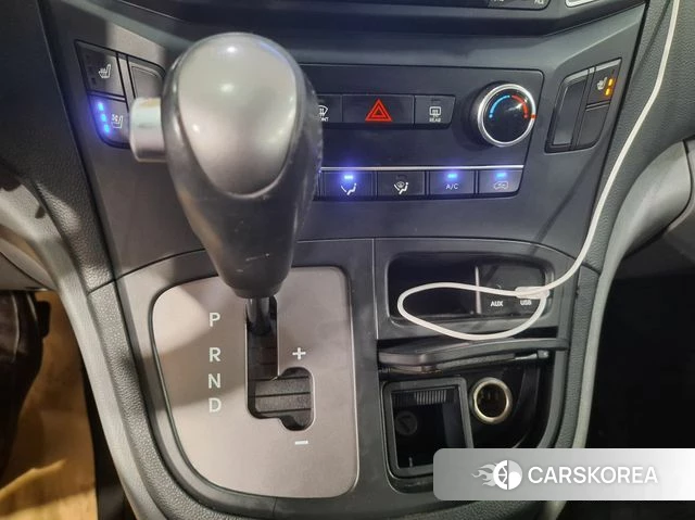 Hyundai The New Grand Starex 2019 Черный из Кореи, фото 5