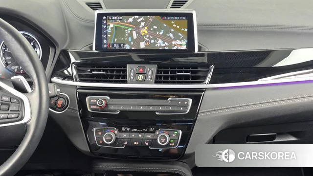 BMW X1 (F48) 2021 Белый из Кореи, фото 5