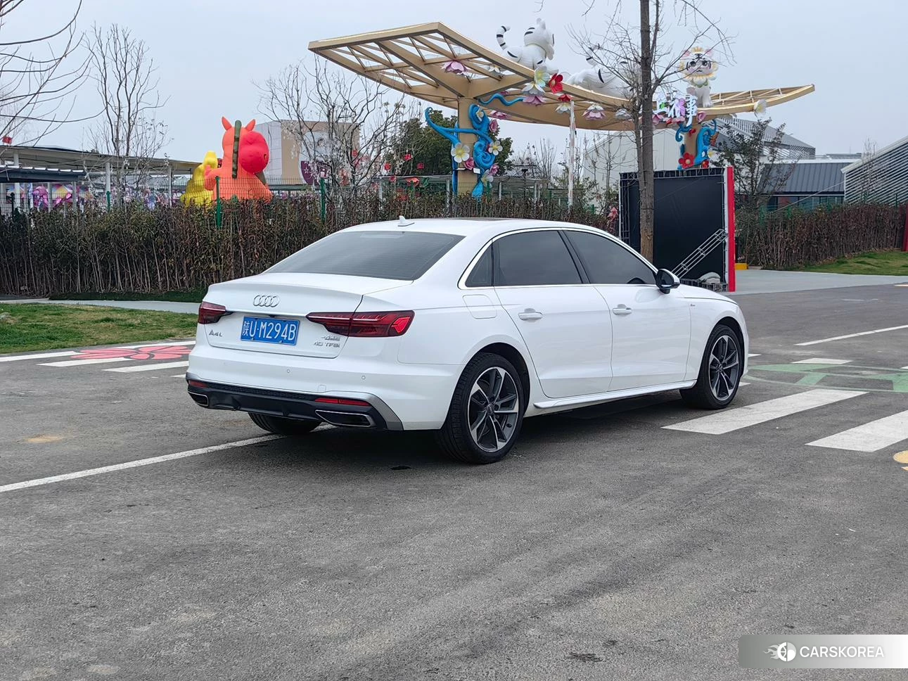 Audi A4L 2020 Белый из Китая, фото 5