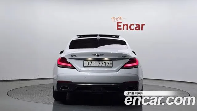 Genesis G70 id 2564610 из Кореи 5