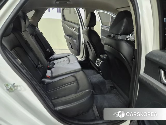 Kia K5 3rd generation 2022 Белый из Кореи, фото 5