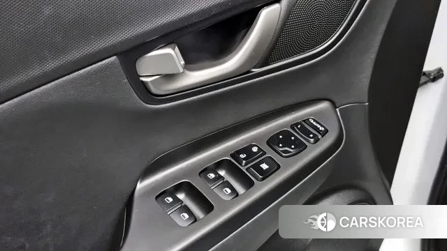 Hyundai Kona 2019 Белый из Кореи, фото 5