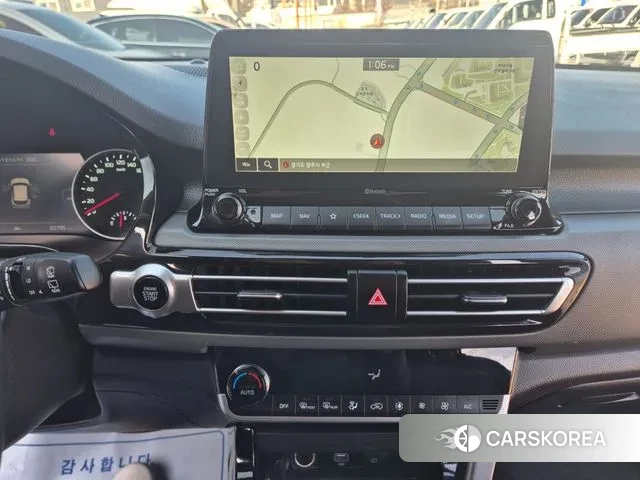 Kia Seltos 2022 Белый из Кореи, фото 5