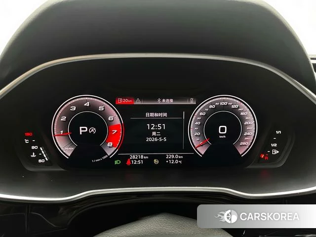 Audi Q3 2022 Черный из Китая, фото 5
