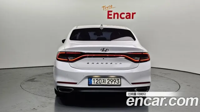 Hyundai Grandeur IG 2018 Белый из Кореи, фото 5