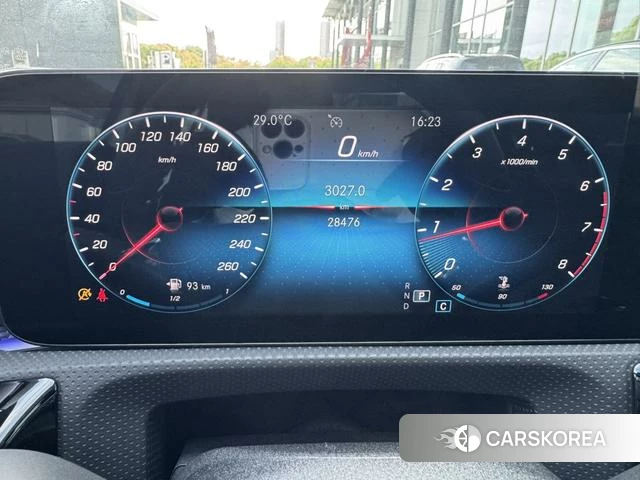 Mercedes-Benz Class A 2021 Белый из Китая, фото 5