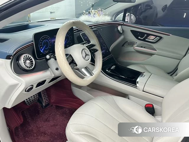 Mercedes-Benz EQE 2023 Белый из Китая, фото 5