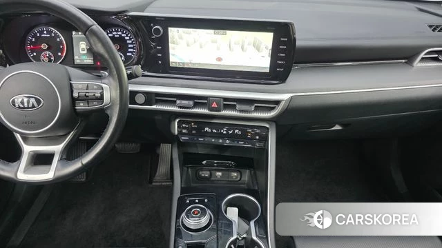 Kia K5 3rd generation 2021 Белый из Кореи, фото 5
