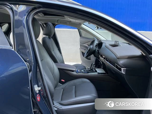 Mazda CX-30 2022 Синий из Китая, фото 5