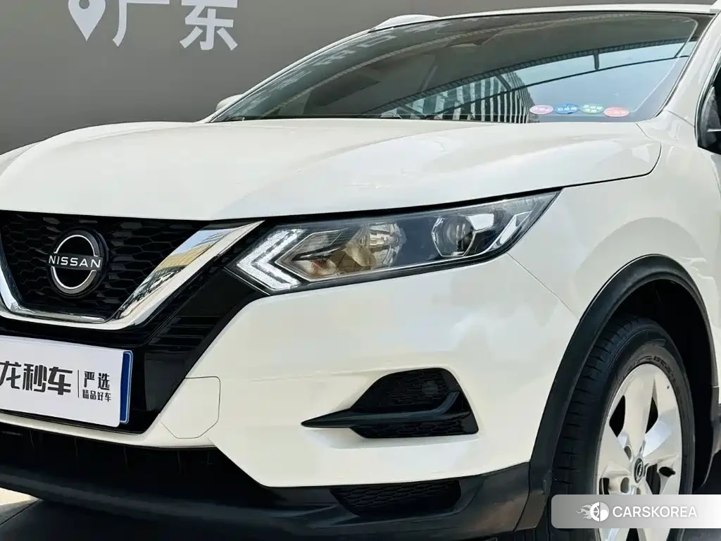 Nissan Qashqai 2023 Белый из Китая, фото 5