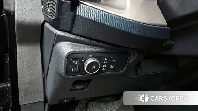 Ford Bronco 6th Generation 2022 Черный из Кореи, фото 5