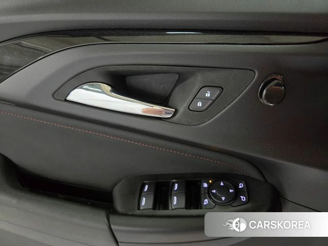 Chevrolet (GM Daewoo) Trailblazer 2022 Белый из Кореи, фото 5