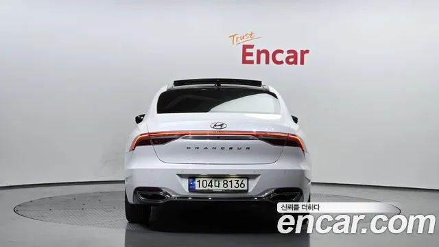 Hyundai The New Grandeur IG Hybrid 2021 Белый из Кореи, фото 5