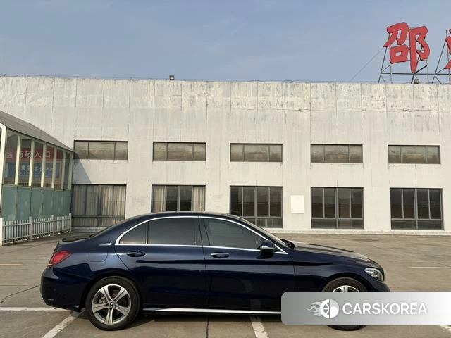 Mercedes-Benz Class C id 3858029 из Китая 5