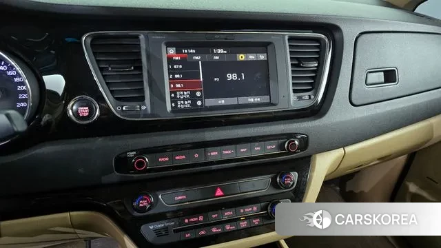 Kia The New Carnival 2018 Черный из Кореи, фото 5