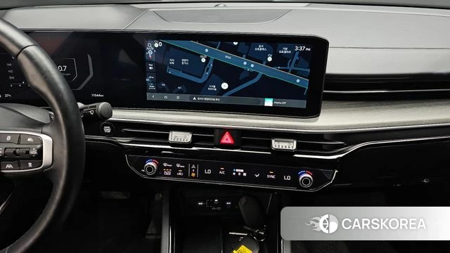 Kia The New K5 3rd generation 2025 Белый из Кореи, фото 5