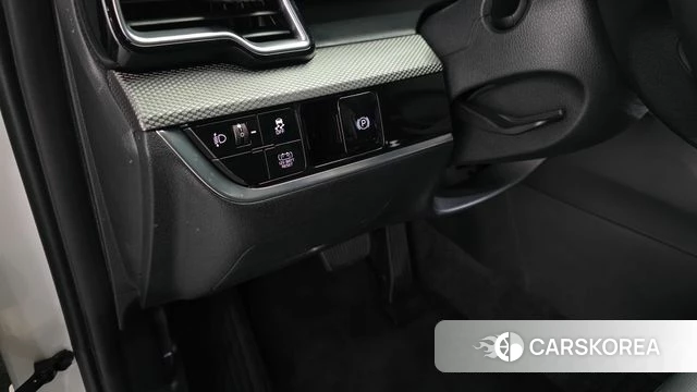 Kia Sportage 5th Generation Hybrid 2021 Белый из Кореи, фото 5
