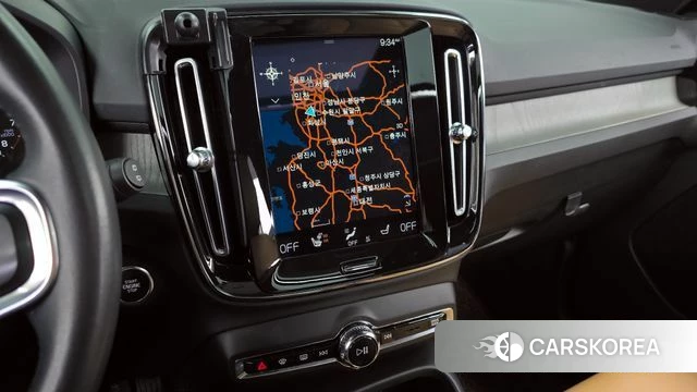 Volvo XC40 2021 Белый из Кореи, фото 5