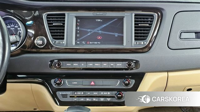 Kia The New Carnival 2018 Белый из Кореи, фото 5