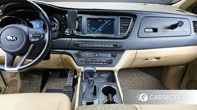 Kia The New Carnival 2019 Белый из Кореи, фото 5