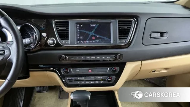 Kia The New Carnival 2018 Черный из Кореи, фото 5