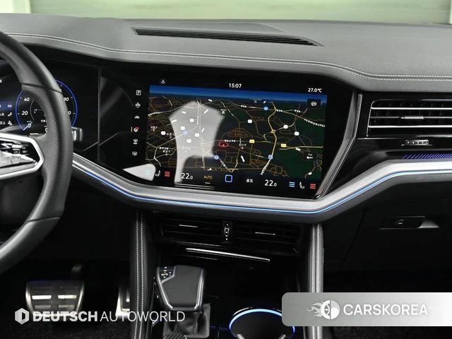 Volkswagen Touareg 3rd generation 2024 Черный из Кореи, фото 5