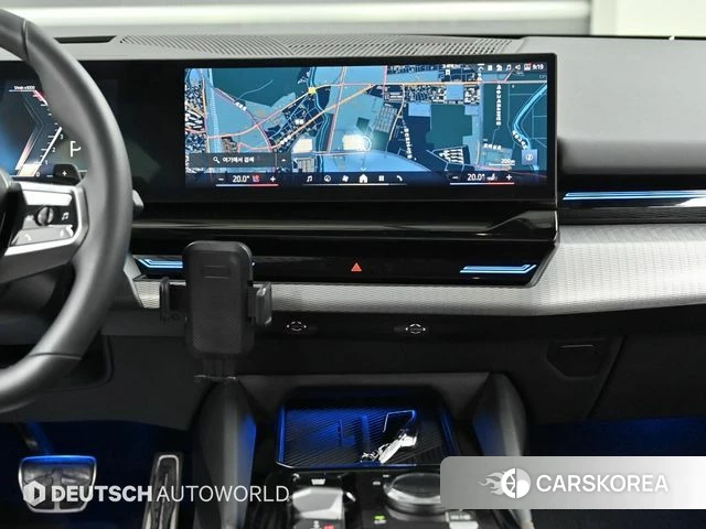 BMW 5 Series (G60) 2024 Серебристо-серый из Кореи, фото 5