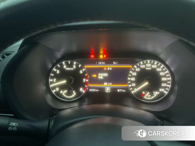 Nissan Xuan Yi 2024 Темно-серый из Китая, фото 5