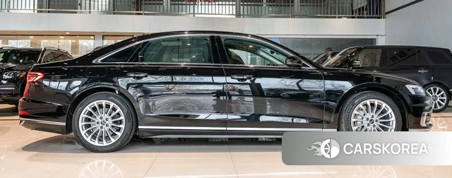 Audi A8 2021 Черный из Китая, фото 5