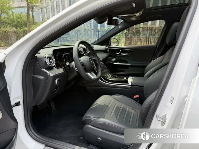 Mercedes-Benz Class C 2023 Белый из Китая, фото 5