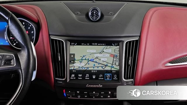 Maserati Levante 2020 Белый из Кореи, фото 5