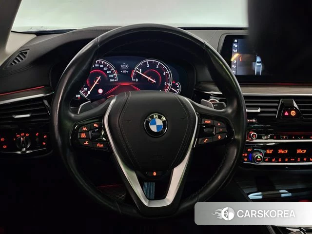 BMW 5 Series (G30) 2018 Черный из Кореи, фото 5