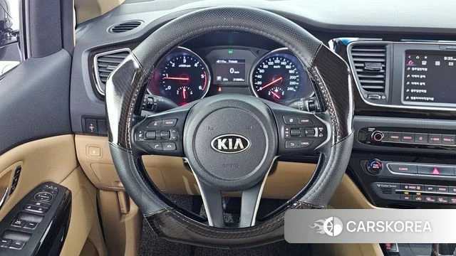 Kia The New Carnival 2018 Черный из Кореи, фото 5