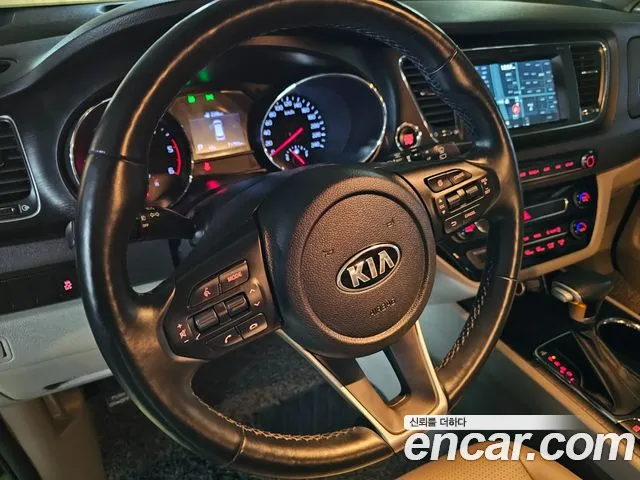 Kia The New Carnival id 2683468 из Кореи 5