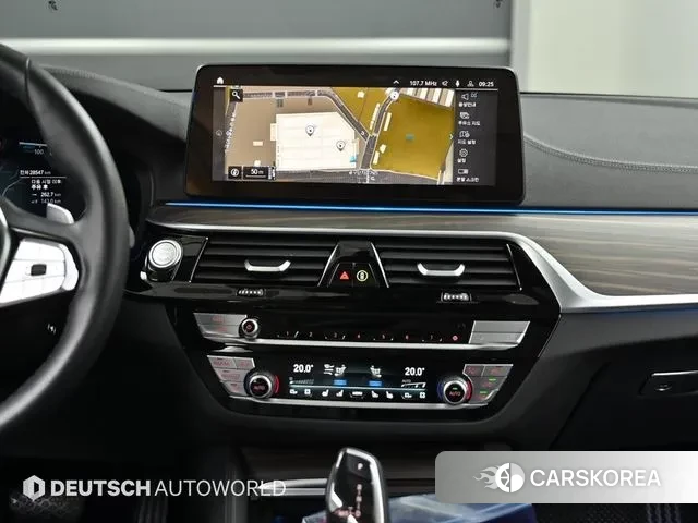 BMW 5 Series (G30) 2022 Белый из Кореи, фото 5