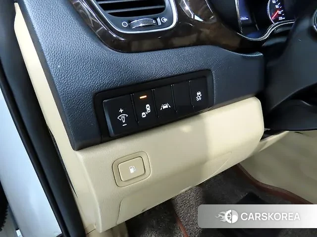 Kia The New Carnival 2018 Белый из Кореи, фото 5