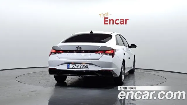 Hyundai Avante (CN7) 2021 Белый из Кореи, фото 5