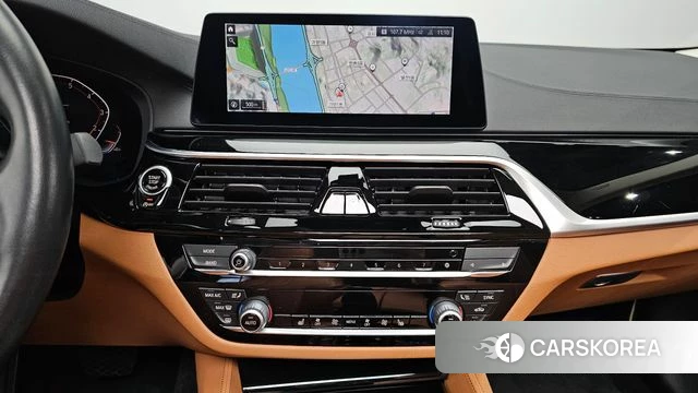 BMW 5 Series (G30) 2020 Синий из Кореи, фото 5