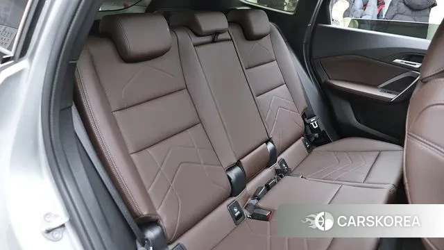 BMW X1 (U11) 2023 Серебристо-серый из Кореи, фото 5