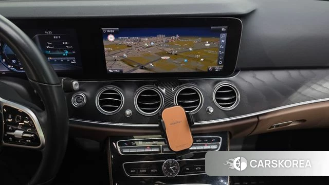 Mercedes-Benz E-Class W213 2018 Черный из Кореи, фото 5