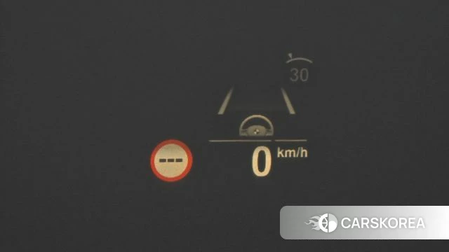 BMW 5 Series (G30) 2023 Серебристо-серый из Кореи, фото 5