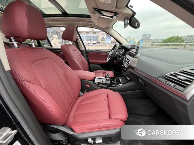 BMW X3 2021 Черный из Китая, фото 5